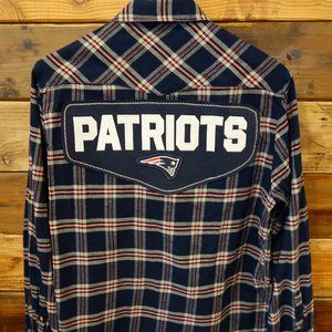 New England Patriots One-of-a-Kind Jachs Girlfriend Custom Vintage Flannel - L